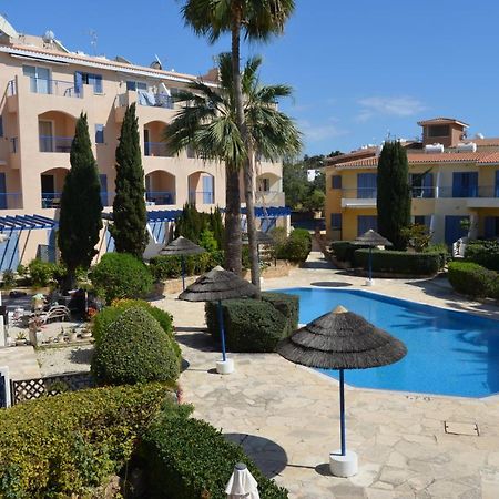 Vacation House Sanders Paphos Exterior foto